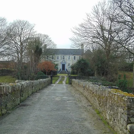 Millbrae Townhouse *