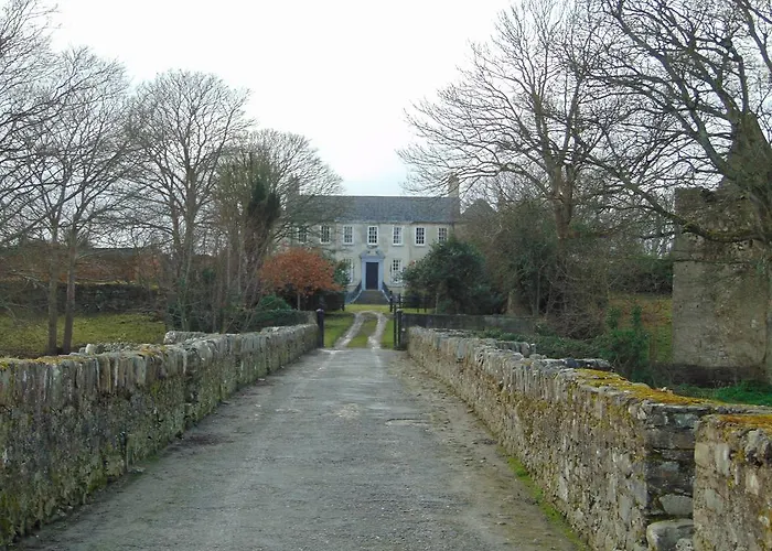 Millbrae Townhouse *